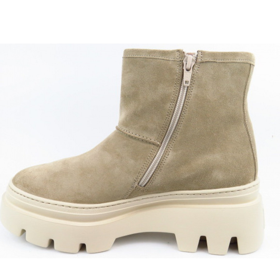 Paul Green Damen Soft Suede Grain Stiefelette In Beige